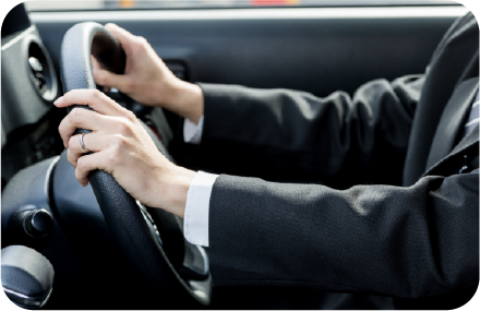 圧倒的な車両保有台数でお客様を安全に快適に目的地までお連れいたします